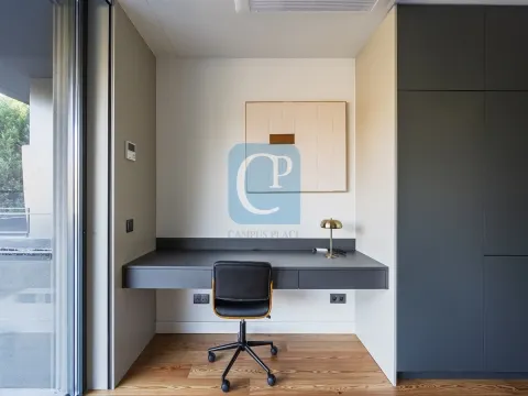 Apartamento T1 novo, na Avenida da Senhora da Hora, Matosinhos