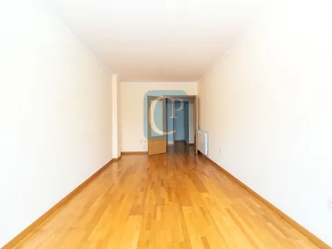 2 bedroom apartment in Ramalde, Porto