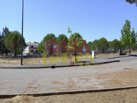 Lotissement de terrain 4 Chambre(s)