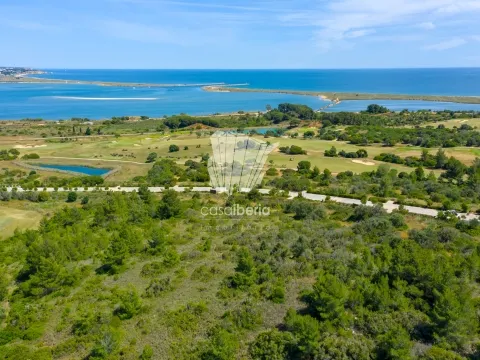 Synopsis - Lagos - Algarve