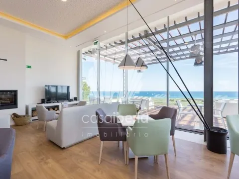 Synopsis - Lagos - Algarve