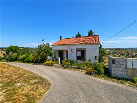 Moradia T2
