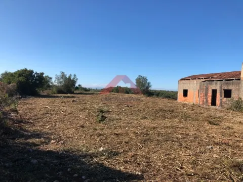 Moradia para Restaurar T3