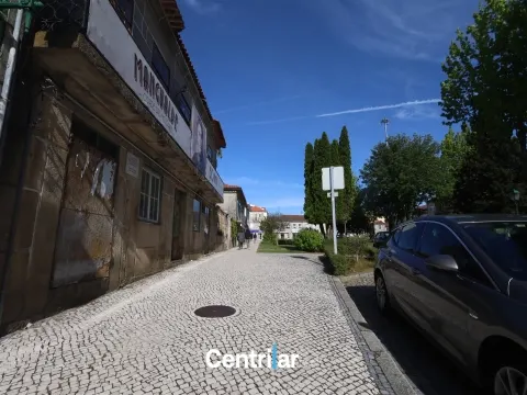 Loja no Rossio de Mangualde com garagem