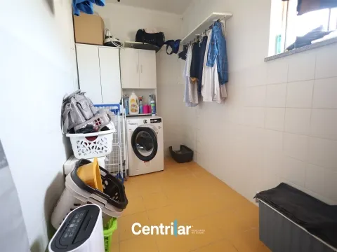 Apartamento T1+2 à Venda em Mangualde – Excelente Localização Próxima do Centro