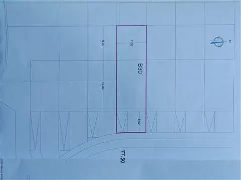 Terreno para construção de moradia T3 em banda c/projecto
