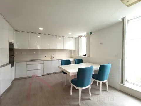 Apartamento T2 mobilado Centro Historico