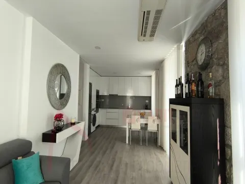 Apartamento T2 mobilado Centro Historico
