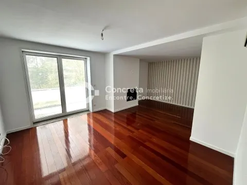 Apartamento T3 para arrendamento em Barcelos