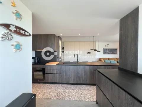 Renovated 2-bedroom apartment with sea view in Póvoa de Varzim