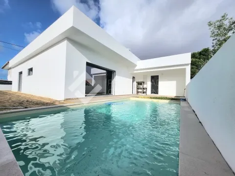 House T3 - Pinhal do General, Fernão Ferro