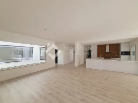 Moradia Isolada T3 com piscina - Azeitão