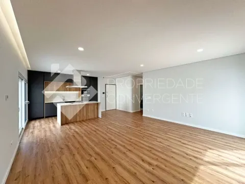 Moradia Isolada T3 - Pinhal do General, Fernão Ferro