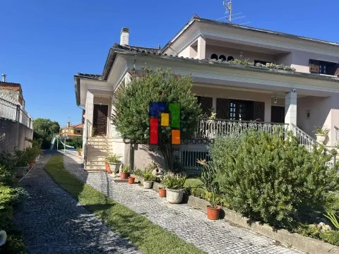 Einfamilienhaus 6 Schlafzimmer