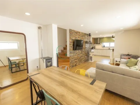 Moradia T4 duplex em São Salvador, Ílhavo 