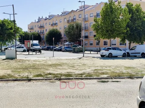 Terreno Construção de Prédio à venda no Pinhal Novo