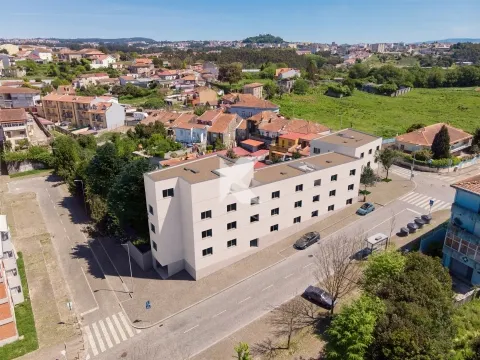 T2 novo a venda Porto- Campanha