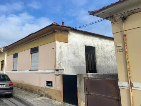Vivienda T2 junto al mar para reformar