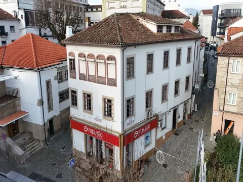 Mehrfamilienhaus