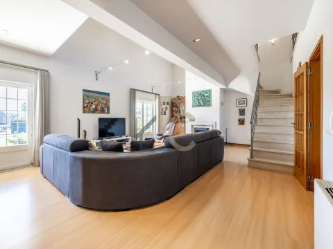 Moradia V3 / Fátima / 5 minutos do Santuário de Fátima