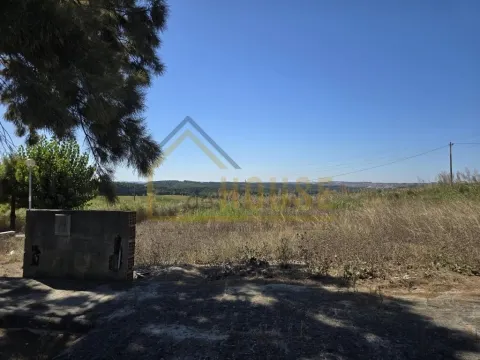 Lote terreno com 394m2 na Marteleira