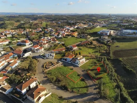 Lote Terreno com 535m2 na Marteleira