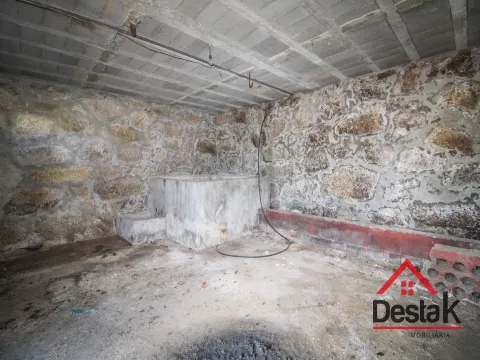 Moradia T3 Isolada para venda, em Ervilhal do Sul