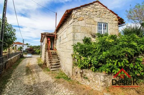 Detached house to restore