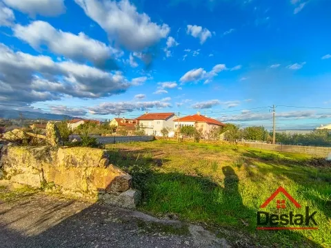 Terreno para construção em Tondela