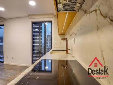Apartamento T3 Duplex situado na Avenida da Europa em Viseu