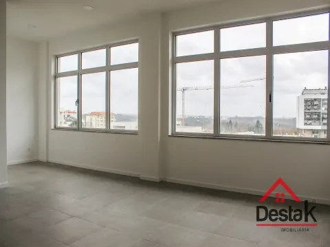 Loja para venda na Av. Dr. Alexandre Alves