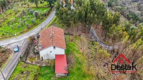 Moradia T5 em Castro Daire