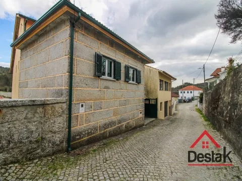 Moradia V3 para venda em, Rio De Mel, São Pedro Do Sul!