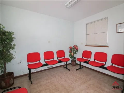 Bureau 1 Chambre(s)
