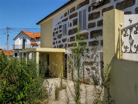 Moradia T2 - Riba de Ave