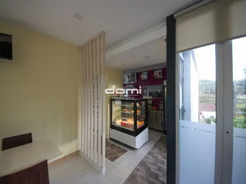 Pastelaria para trespasse em Oliveira de Frades