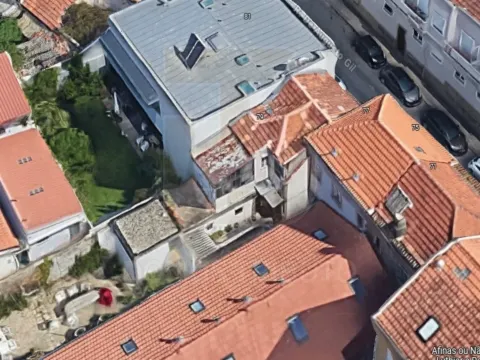 Moradia para Remodelar na Boavista – Uma Oportunidade Única no Coração do Porto