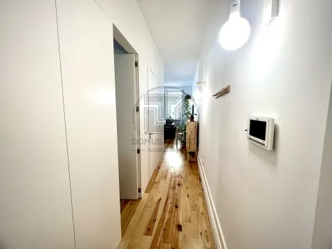 Apartamento T1 Semi-Novo junto ao Mercado de Matosinhos