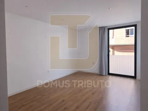 Apartamento T2 Novo com Garagem | Paranhos – Próximo do Polo Universitário