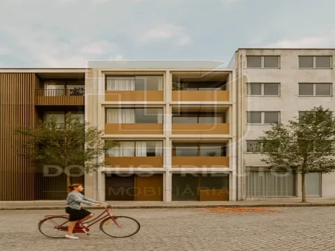 Apartamento T1 Novo com Terraço junto à Praia e Metro | Matosinhos Sul