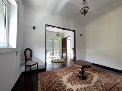 Moradia Isolada T3 para Arrendamento