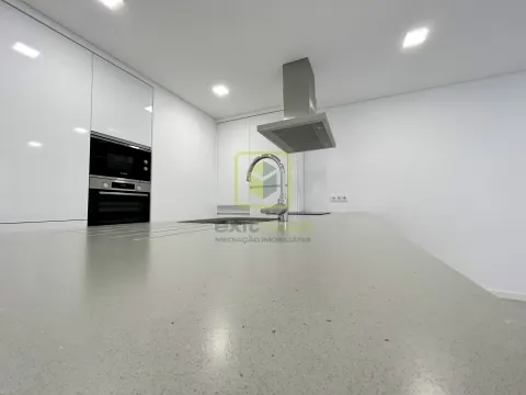 Apartamento T1 no Bairro Novo