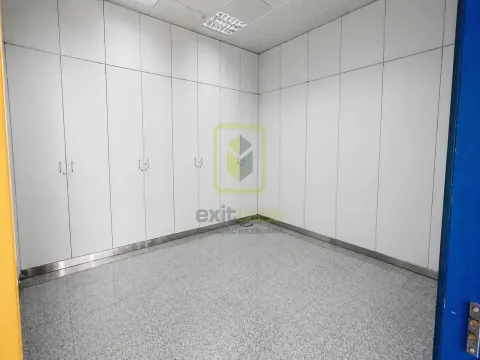 Loja para Arrendamento em Aveiro