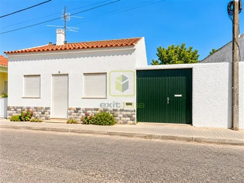 Moradia T2 Lavos