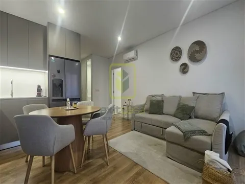 Apartamento T1 para Arrendamento