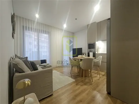 Apartamento T1 para Arrendamento