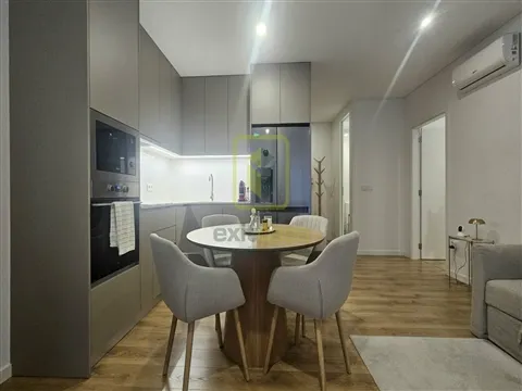 Apartamento T1 para Arrendamento
