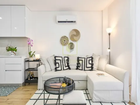 Apartamento T0 Transformado em T1 em Aveiro