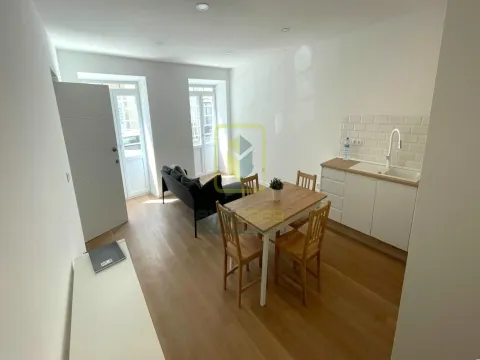 Apartamento T1 para Arrendamento