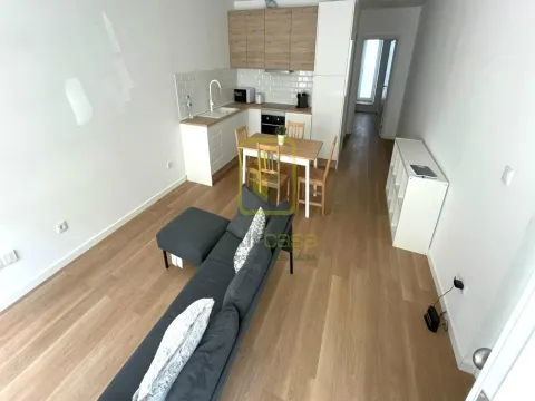 Apartamento T1 para Arrendamento
